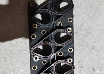 Podstawa kolektora ssącego Vectra Calibra v6