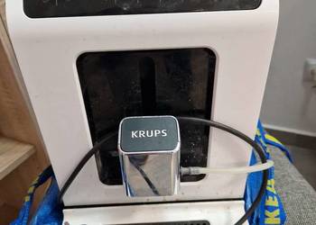 Ekspres do kawy KRUPS uszkodzona winda zaparzacza