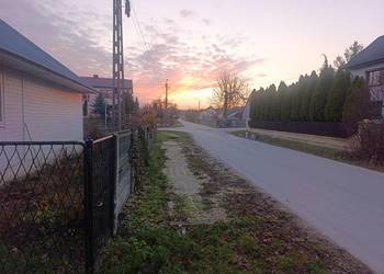 Działka budowlana z dojazdem z dwóch stron uzbrojona+Las