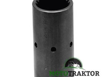 Tuleja łącząca wał Massey Ferguson 4215 4220 4225 4235 4240