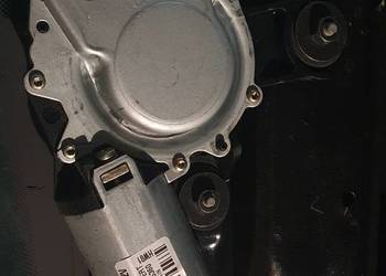 Silniczek wycieraczki klapy tył AUDI 8L0955711B
