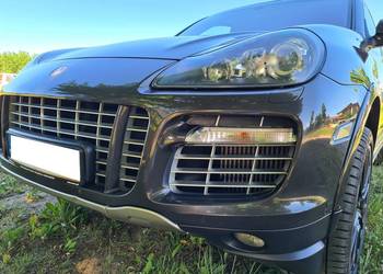 Porsche Cayenne Turbo S 550 KM Bogata wersja Individual