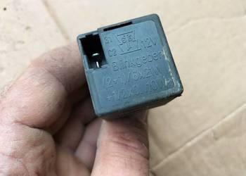 PRZEKAŹNIK KIERUNKOWSKAZÓW 321001