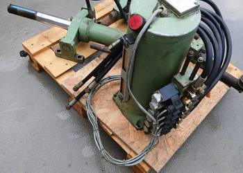 Pompa hydrauliczna FluTec 200 bar/ 2- siłowniki hydrauliczne