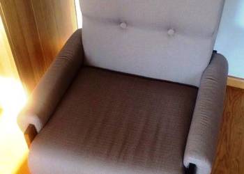 Fotel klubowy PRL po renowacji