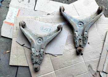 AUDI 80 B3 80B3 WAHACZ PRZÓD PRZEDNI PRAWY + LEWY