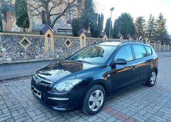 HYUNDAI i30 1,4 benzyna zadbany kombi