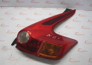 NISSAN JUKE I F15 13r lampa prawa tył