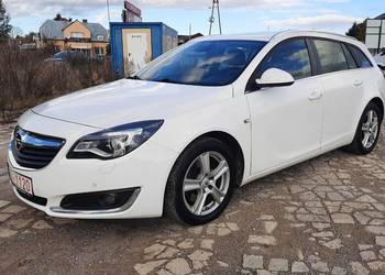 Opel Insignia Lift Sports Tourer 2.0 CDTI Edition / Klima / Nawi / Opłacona Opel Insignia Lift Sports Tourer 2.0 CDTI Edition / Klima / Nawi / Opłacona