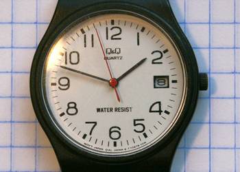 ZEGAREK MARKI Q&Q QUARTZ