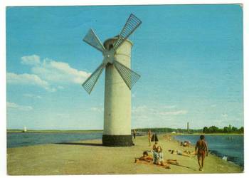 ŚWINOUJŚCIE FALOCHRON U UJŚCIA RZEKI ŚWINY