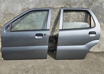 Suzuki Ignis MH Subaru G3X Justy drzwi LEWE szary ZCD
