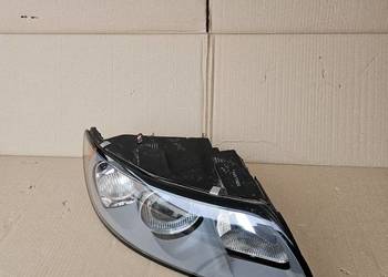 Volvo V50 S40  Prawy reflektor