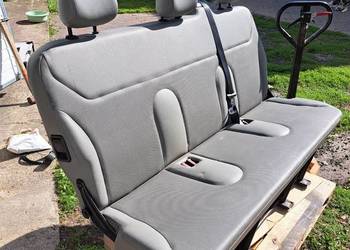 Renault Trafic siedzenia drugiego rzędu