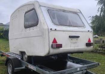 Przyczepa  Niewiadów  magazynek działke budowe pole zbiory z  transportem