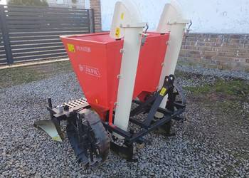 Sadzarka do ziemniaków Polska Akpil Jak Nowa 2010 rok