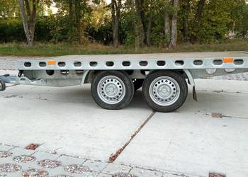 Przyczepka lekka 750 kg dwuosiowa platforma