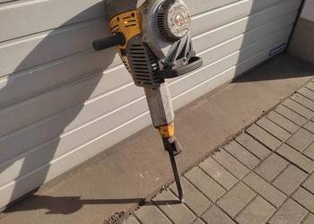 Młot wyburzeniowy Neuson Wacker BH23