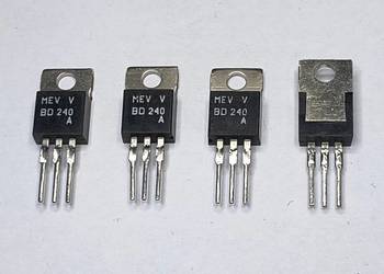 Tranzystor BD240A