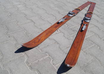 Stare narty jesionowe 160 cm