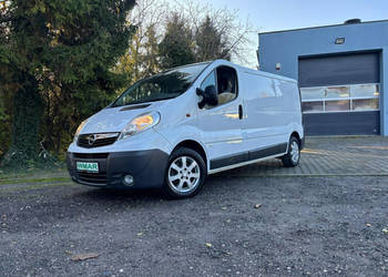 Opel Vivaro 2011*2.5 150KM*L2H1*Klimatyzacja*Webasto*150tys.km