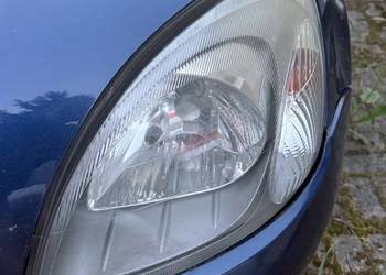 Lampa przód lewa Toyota Yaris I