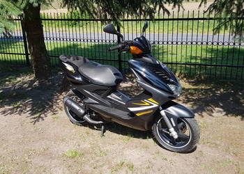 Skuter YAMAHA AEROX 2010
