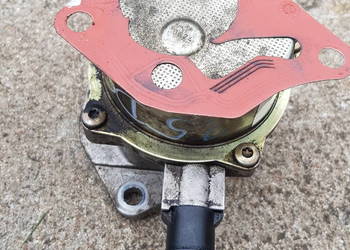 pompa Vacum renault clio II 1,5 dci