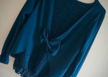 Bluzka z koronkowym tyłem z kokardą