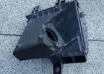 VW Passat B5 1.9 TDI AFN Obudowa filtra powietrza 8D0129607