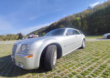 Piękny Chrysler 300C CRD -możliwa zamiana