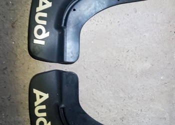 Chlapacze Audi 80 B2