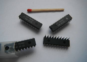 UCY74S482 Cemi 8-bitowy rejestr - bufor układ scalony