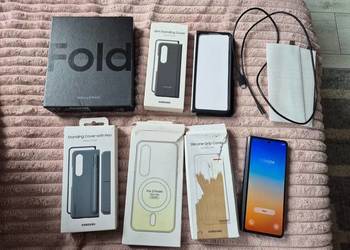 Samsung Galaxy Z Fold 4 12/256 GB
