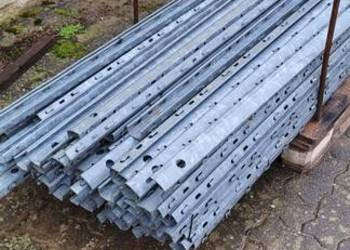 Słupki metalowe na winnice lub ogrodzenie