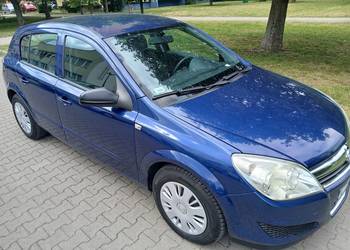 Astra h tylko155tys.km 1 wlasciciel  1.6benz