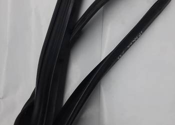 Fiat Panda  uszczelka szyby z drzwi lewa przednia