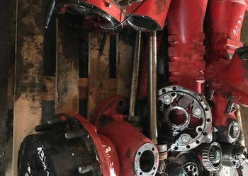 Manitou 845 - CZĘŚCI - Zwolnica