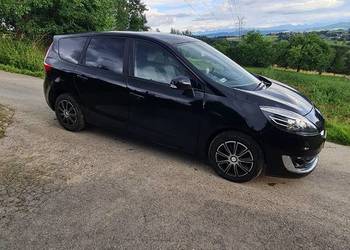 7 os. Bogate wyposażenie Renault Grand Scenic