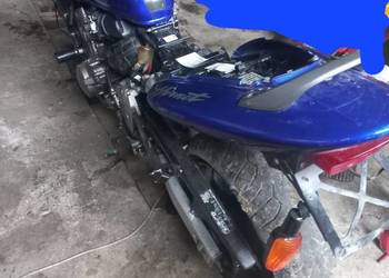 Honda hornet 600 2001r yamaha ( fotel jest )