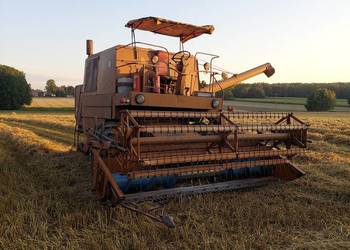 Kombajn Bizon Z056