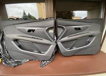 Peugeot 5008 komplet boczków drzwiowych (3)