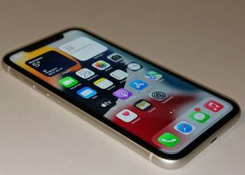 iPhone 11. Biały.