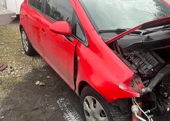 Powypadkowy Opel Corsa 1.4 D