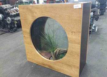 Akwarium w drewnianej obudowie