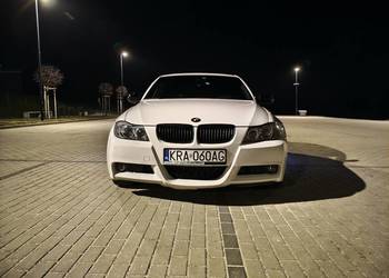 BMW E90