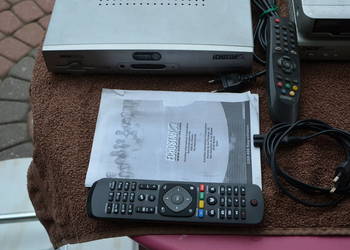 Zestaw Satelitarny, Dekodery, Antena z Uchwytem!!