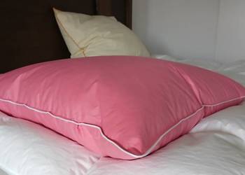 Poduszka 70x80 1.7 kg puch I pierze 100% naturalne gęsie