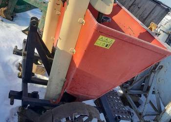 Sadzarka do ziemniaków akpil