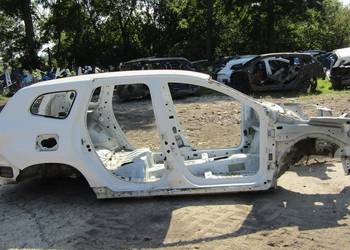 PRÓG SŁUPEK PRAWY BOK OV369 DV369 DACIA DUSTER II